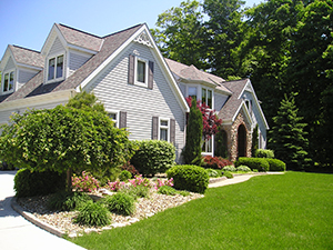 Landscapers and Lawncare Services in Breezy Point, NY